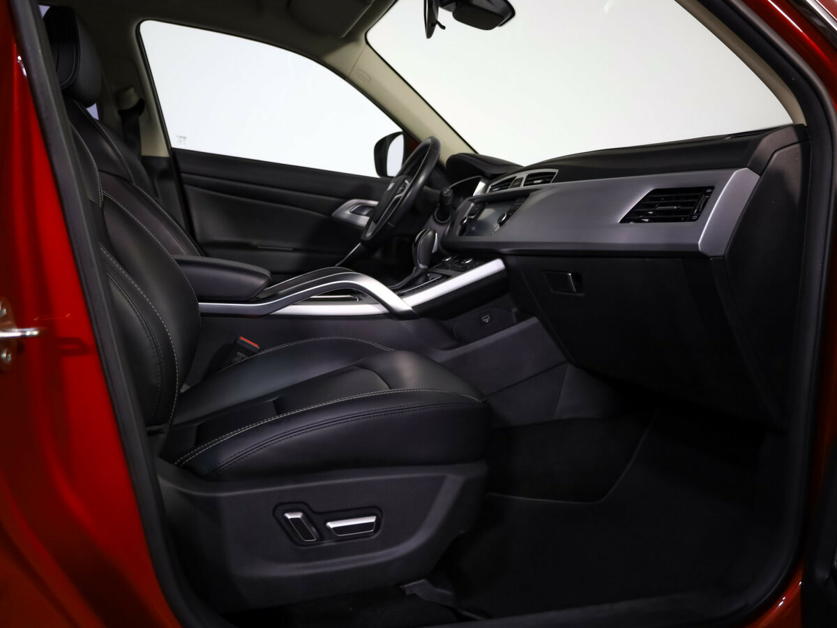 Geely Atlas с пробегом — 2019 год. Фото: #20