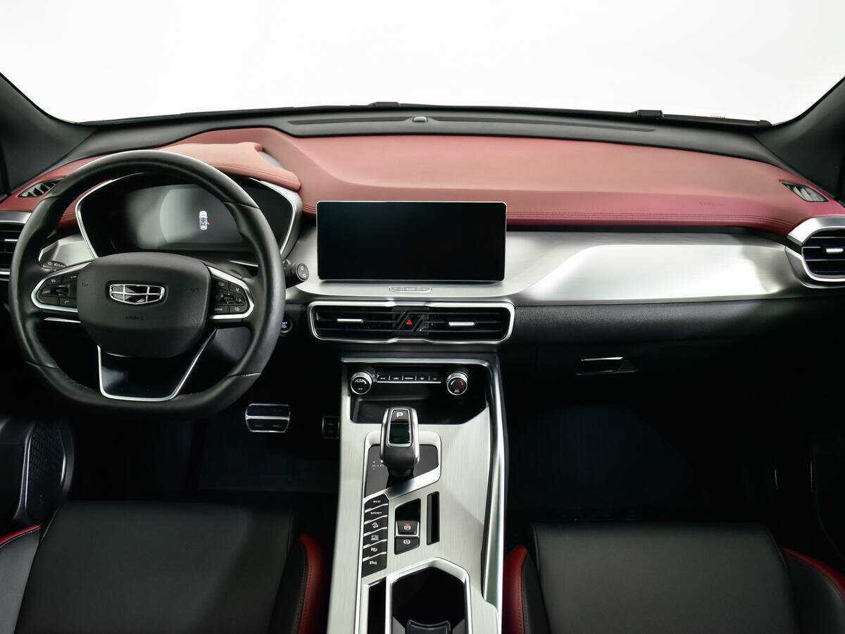 Geely Coolray с пробегом — 2022 год. Фото: #11