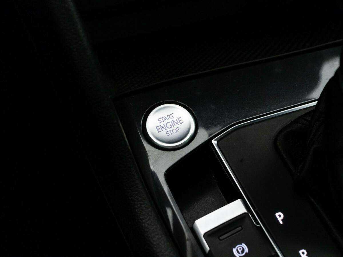 Volkswagen Tiguan с пробегом — 2018 год. Фото: #18