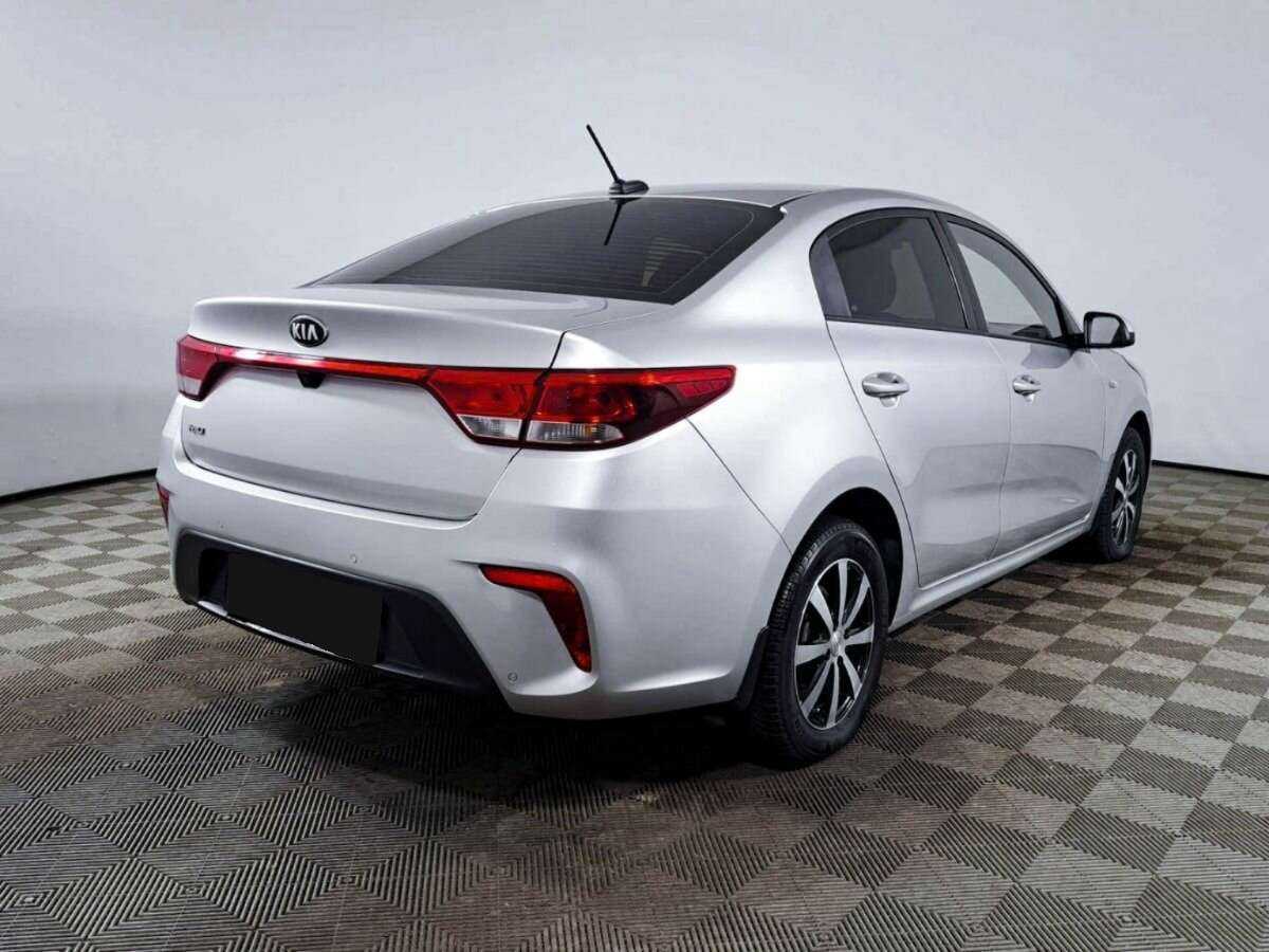Kia Rio с пробегом — 2018 год. Фото: #3