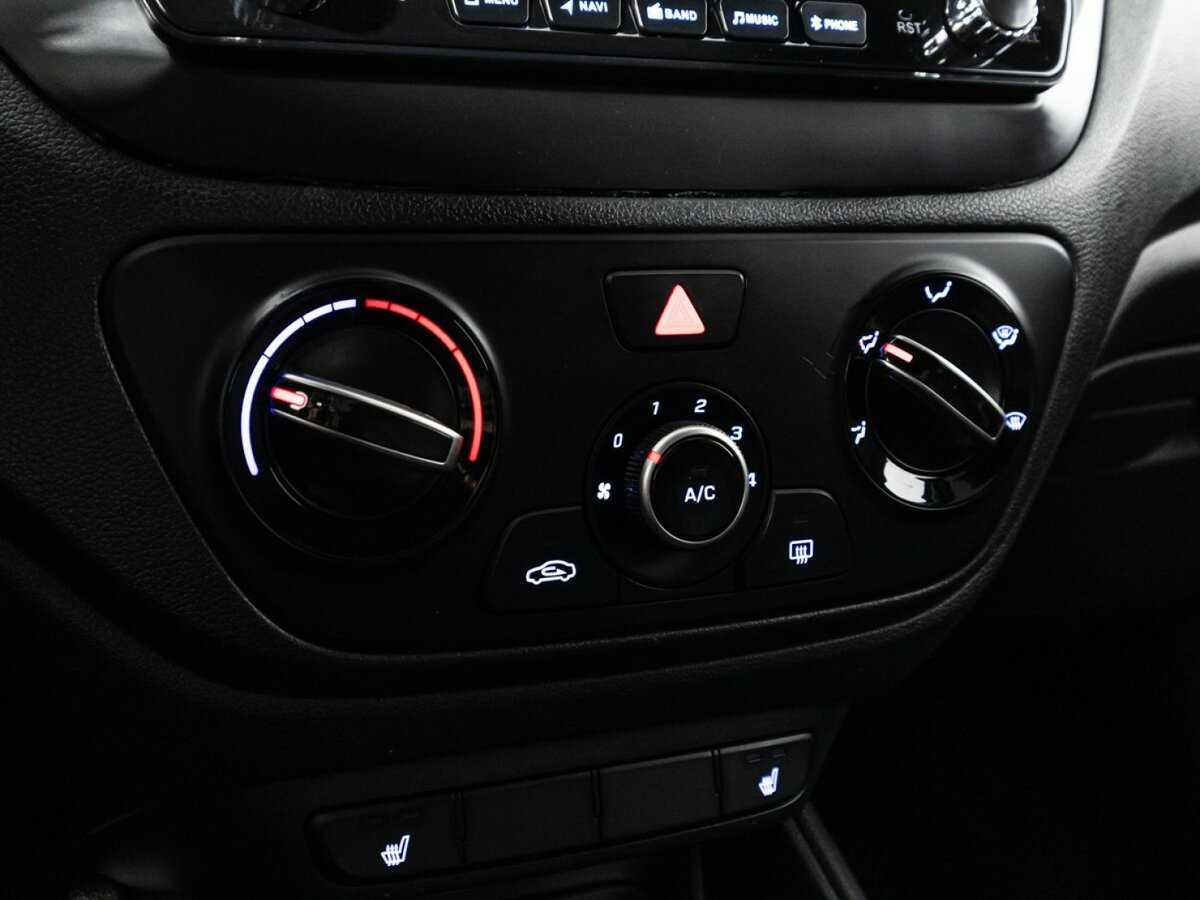 Hyundai Solaris с пробегом — 2019 год. Фото: #15