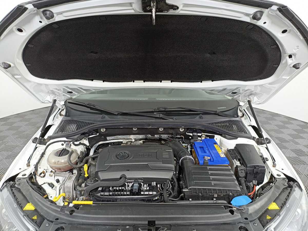 Skoda Octavia с пробегом — 2015 год. Фото: #8