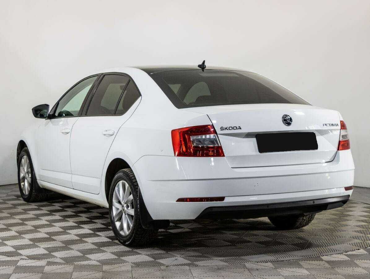 Skoda Octavia с пробегом — 2018 год. Фото: #5