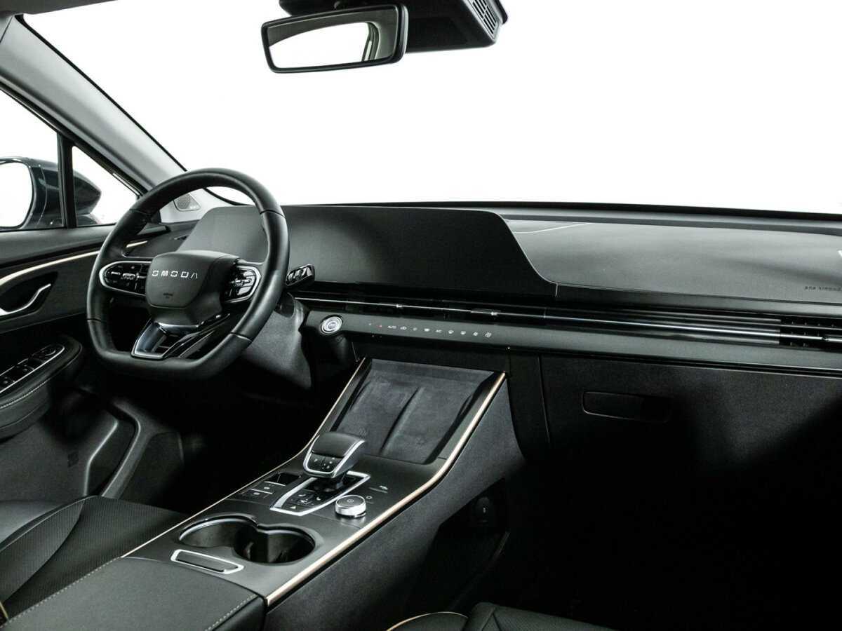 OMODA C5 с пробегом — 2023 год. Фото: #8