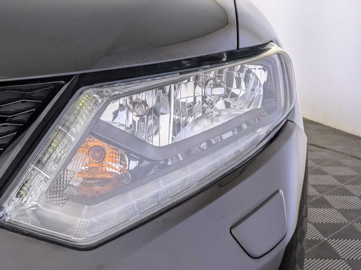 Nissan X-Trail с пробегом — 2015 год. Фото: #9