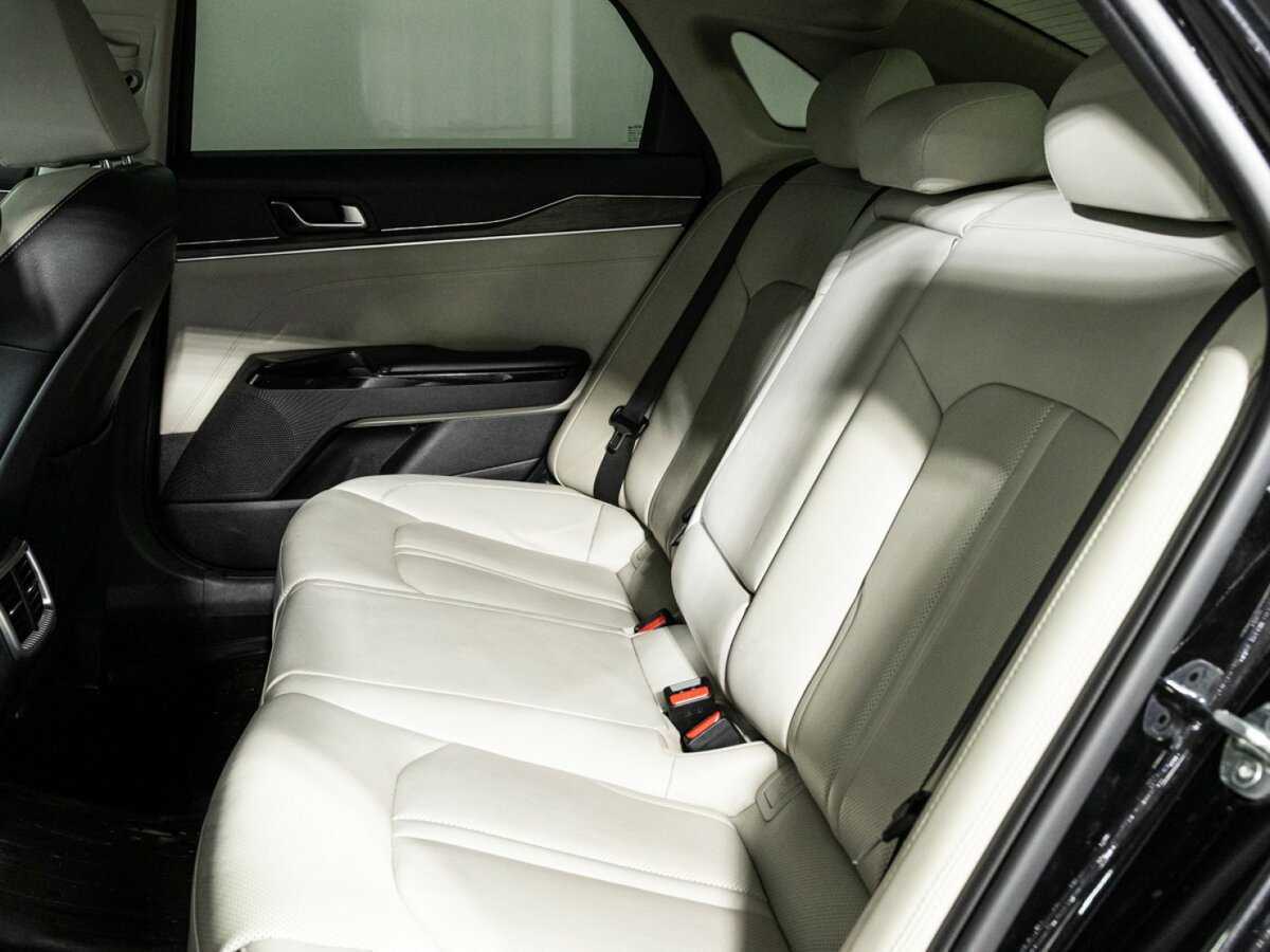 Kia K5 с пробегом — 2021 год. Фото: #9