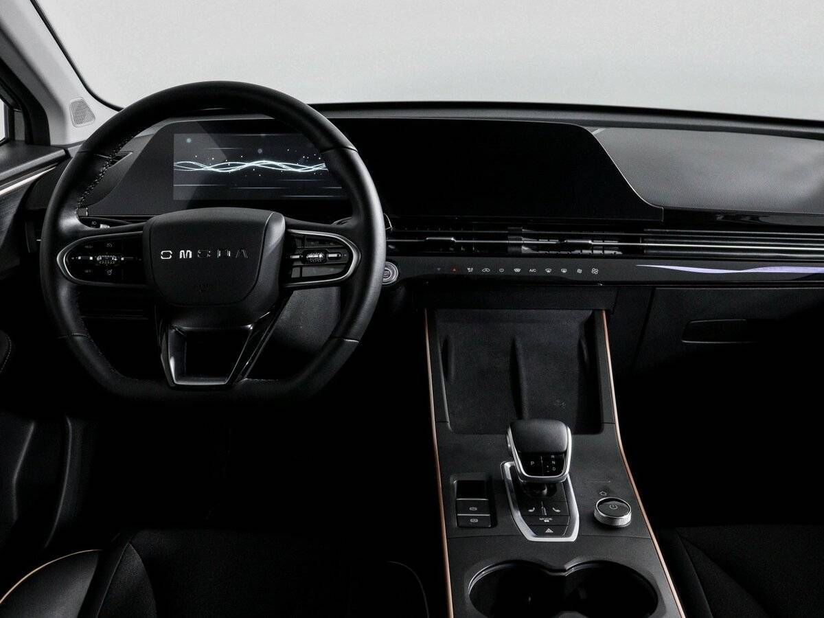 OMODA C5 с пробегом — 2024 год. Фото: #11