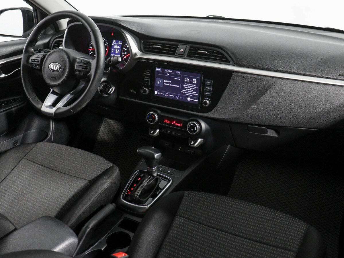 Kia Rio с пробегом — 2020 год. Фото: #12