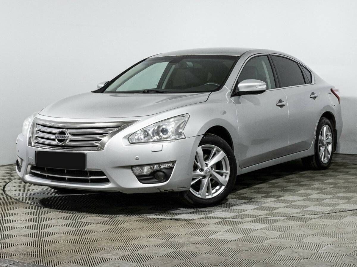 Nissan Teana с пробегом — 2015 год. Фото: #0