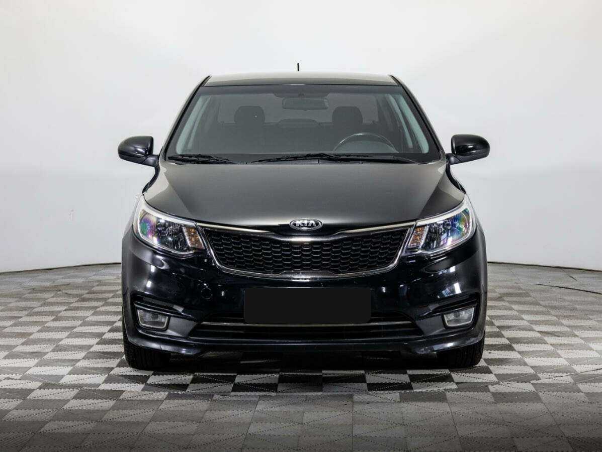 Kia Rio с пробегом — 2016 год. Фото: #1