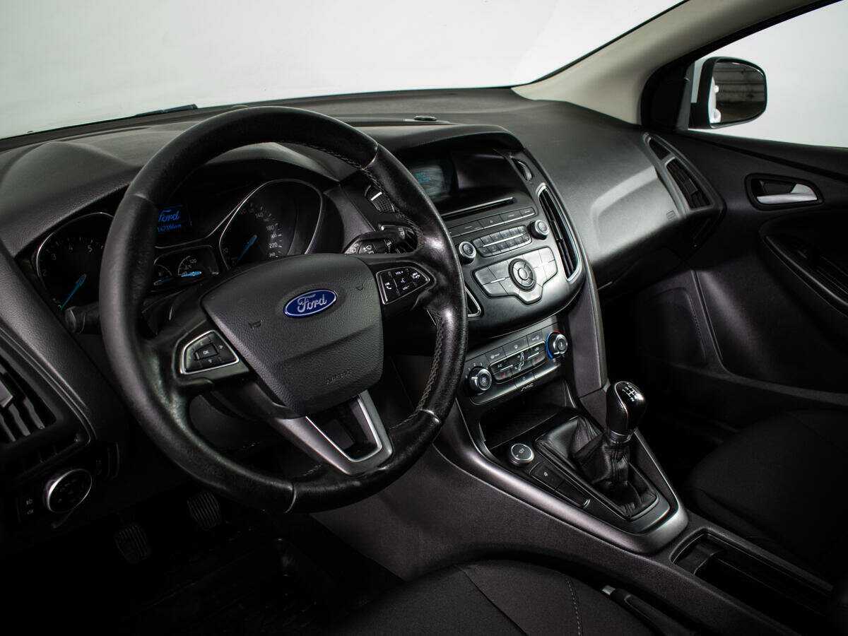 Ford Focus с пробегом — 2017 год. Фото: #12