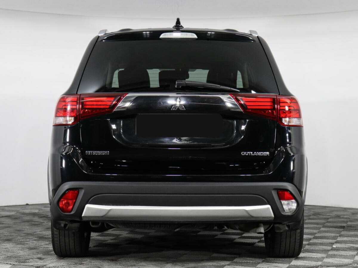 Mitsubishi Outlander с пробегом — 2018 год. Фото: #5