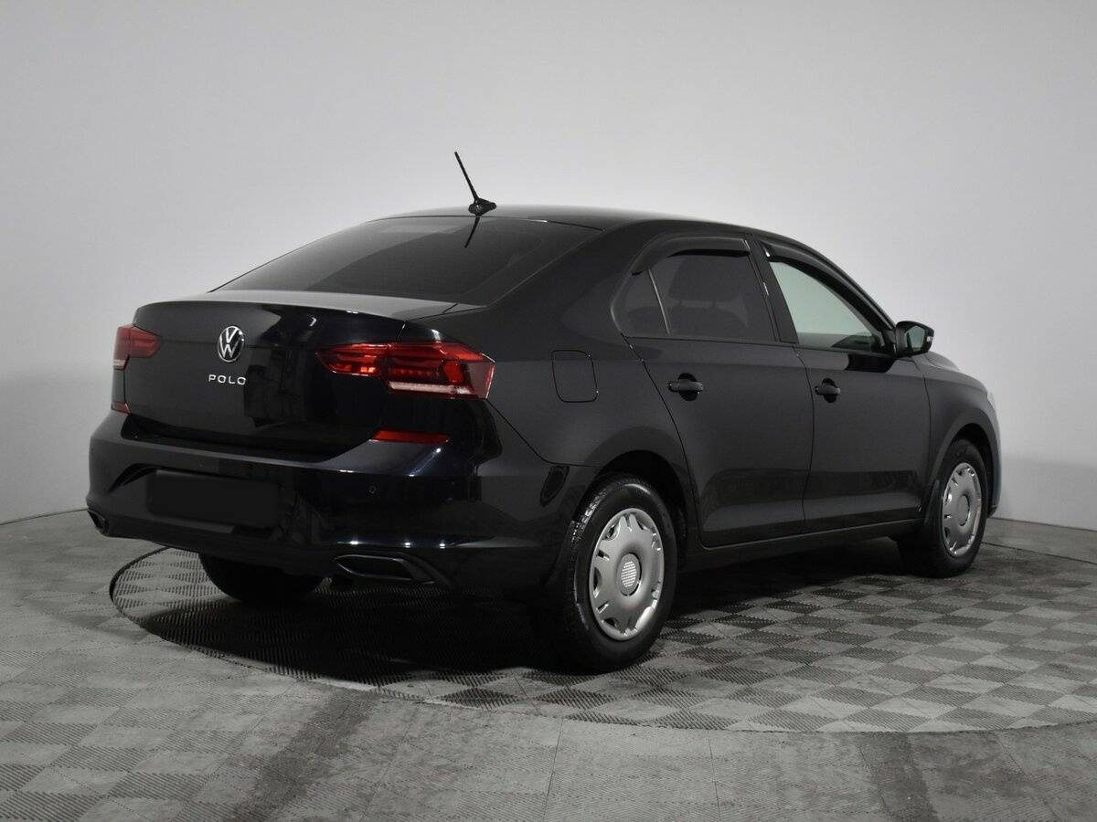 Volkswagen Polo с пробегом — 2021 год. Фото: #4