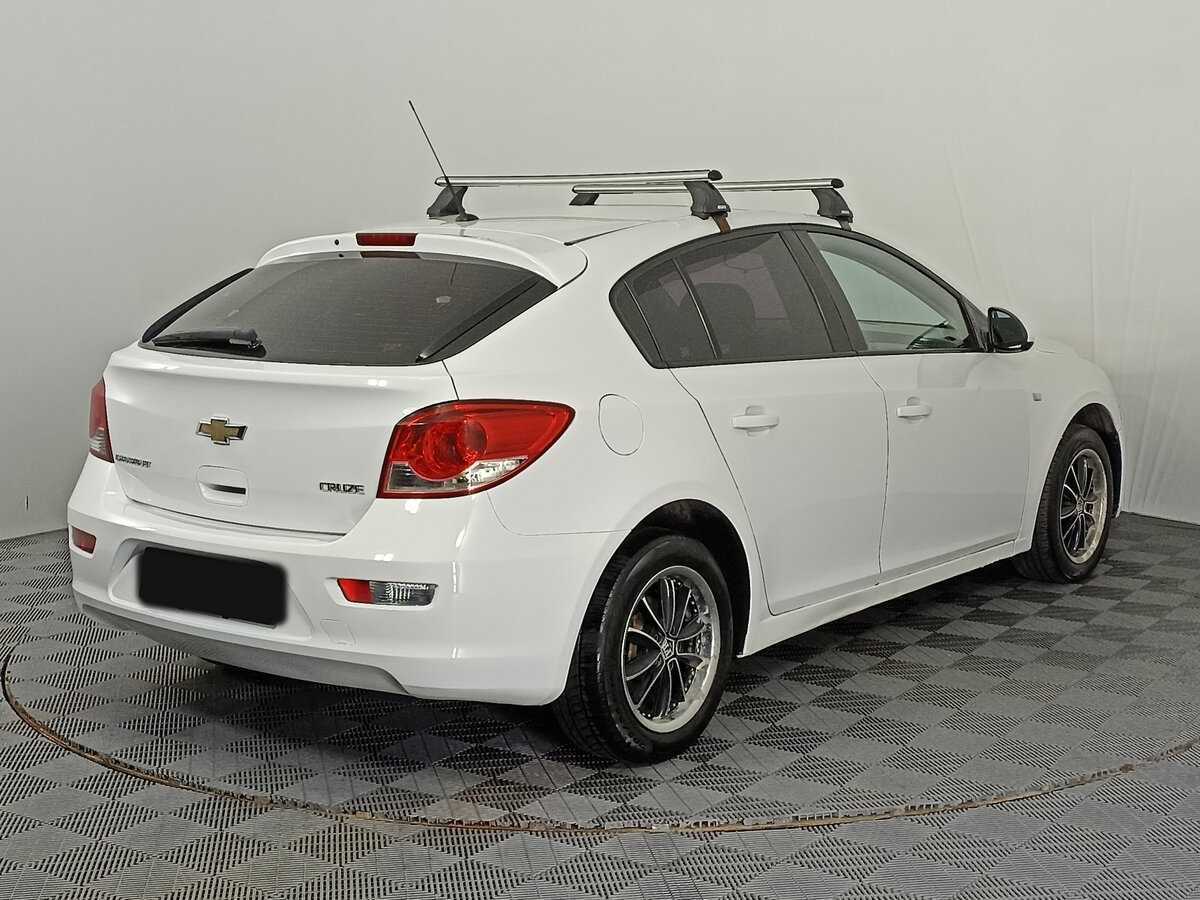 Chevrolet Cruze с пробегом — 2013 год. Фото: #4