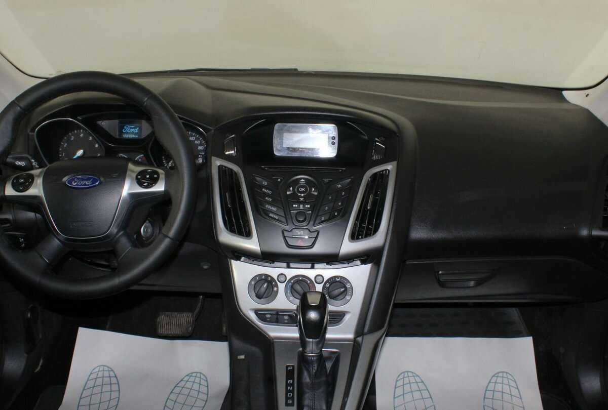 Ford Focus с пробегом — 2014 год. Фото: #10