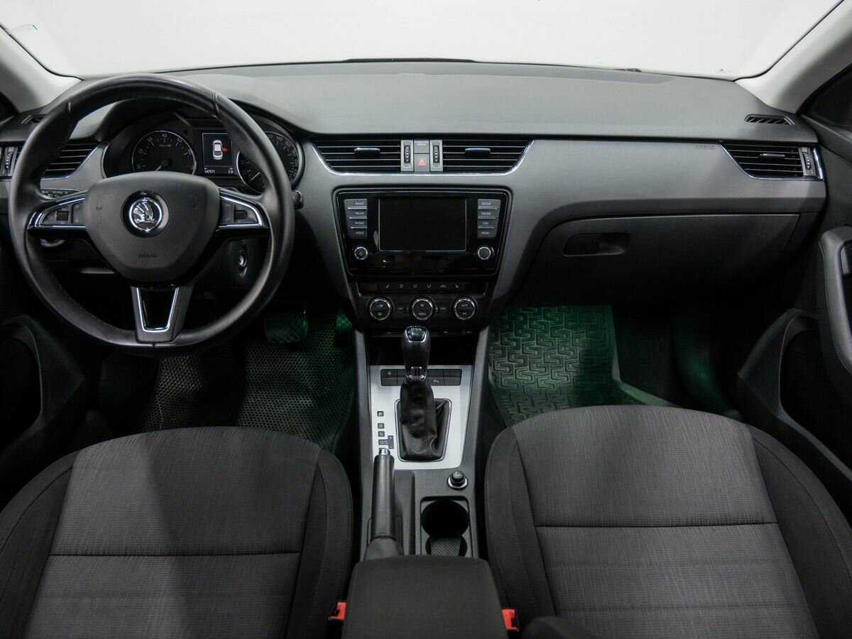 Skoda Octavia с пробегом — 2016 год. Фото: #9