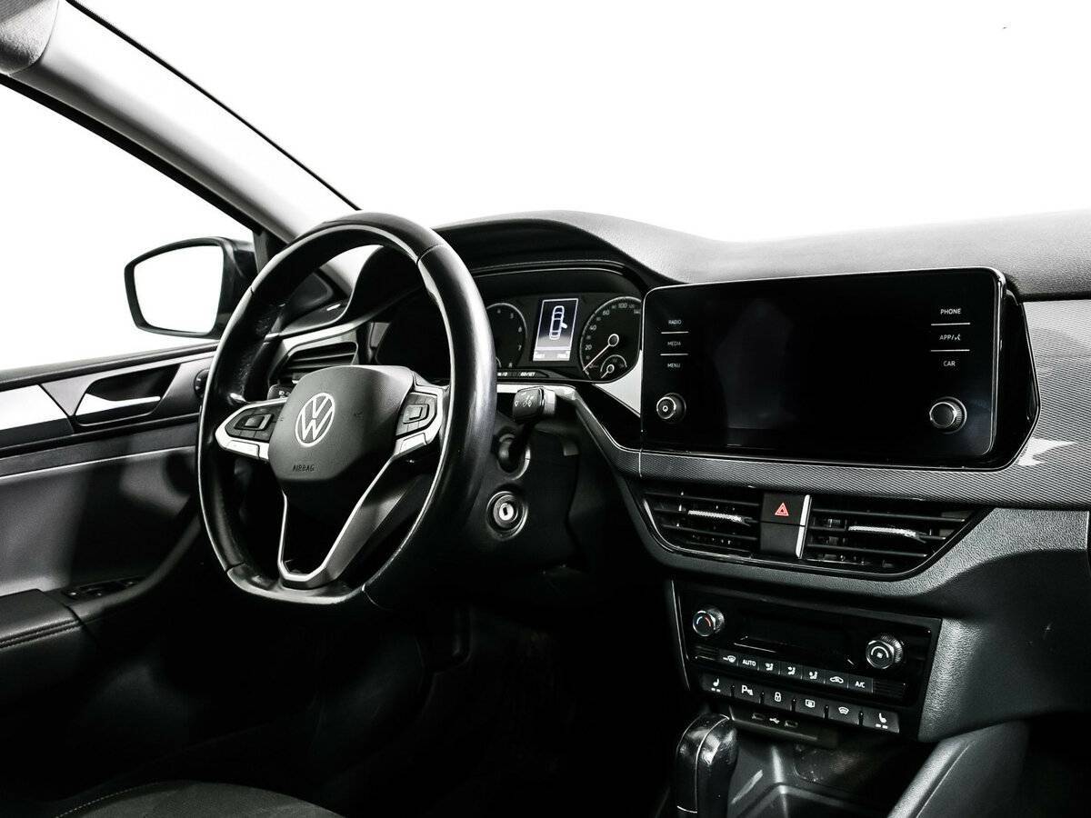 Volkswagen Polo с пробегом — 2020 год. Фото: #8