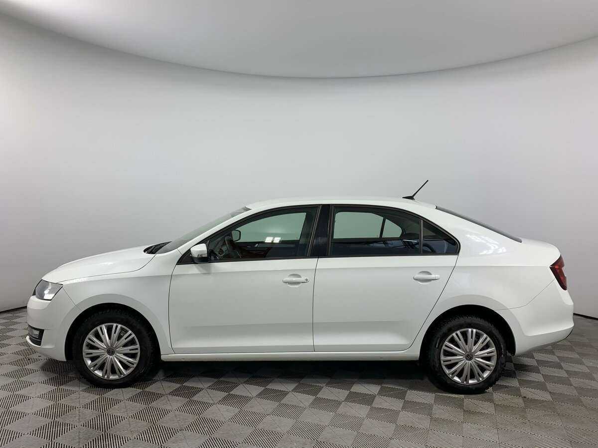 Skoda Rapid с пробегом — 2019 год. Фото: #7