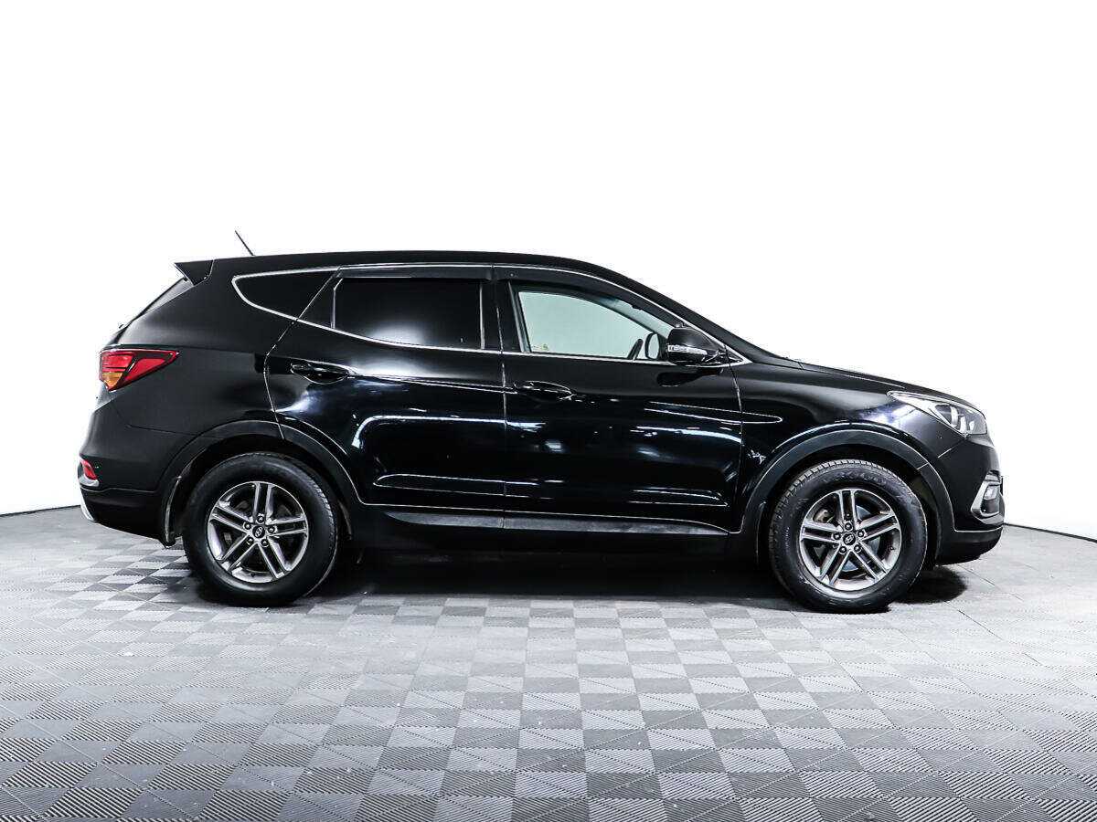 Hyundai Santa Fe с пробегом — 2016 год. Фото: #2