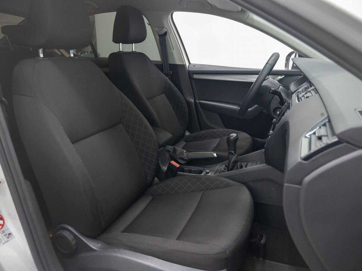 Skoda Octavia с пробегом — 2019 год. Фото: #11