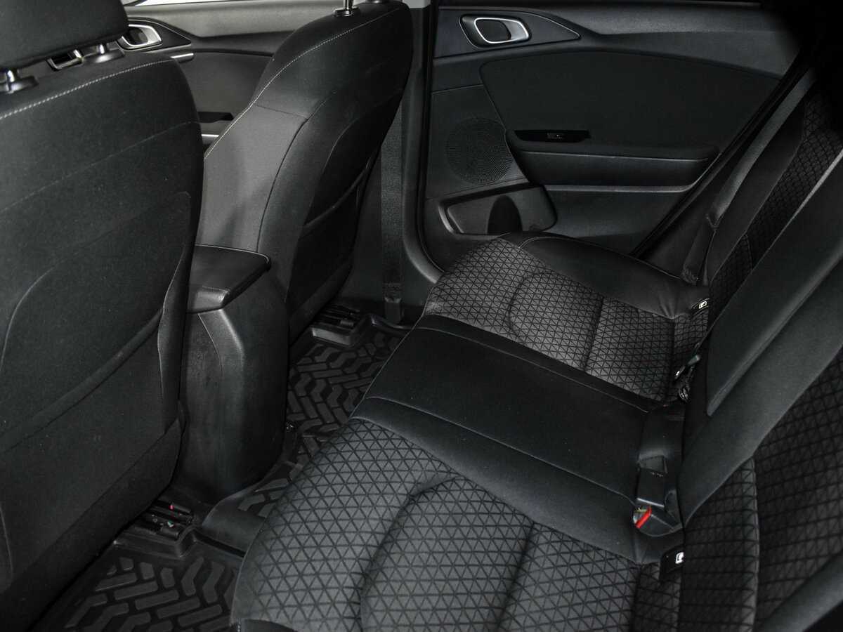 Kia Ceed с пробегом — 2019 год. Фото: #11