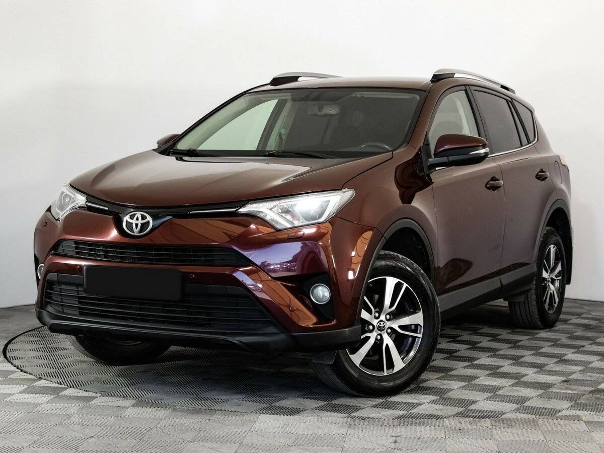 Toyota RAV4 с пробегом — 2017 год. Фото: #0