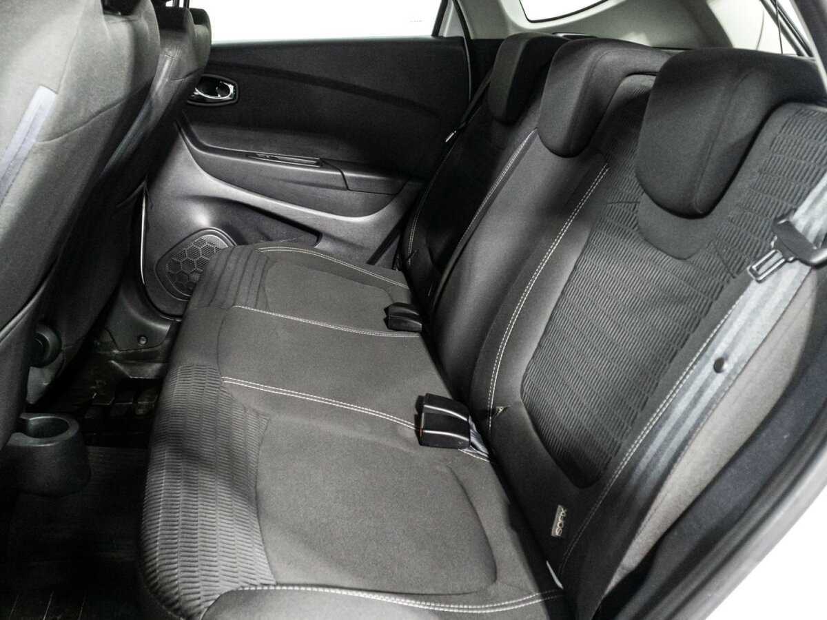 Renault Kaptur с пробегом — 2018 год. Фото: #9