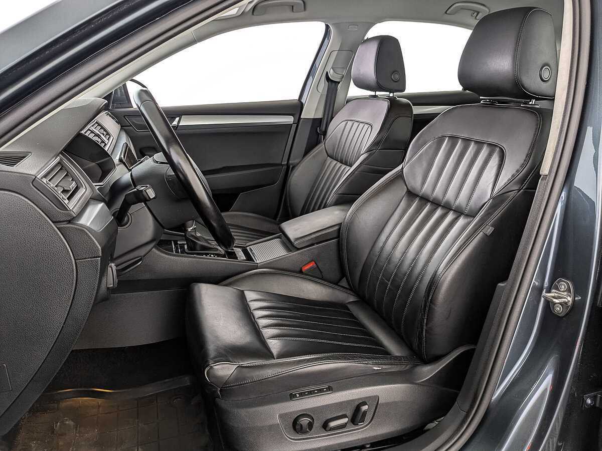 Skoda Superb с пробегом — 2018 год. Фото: #17