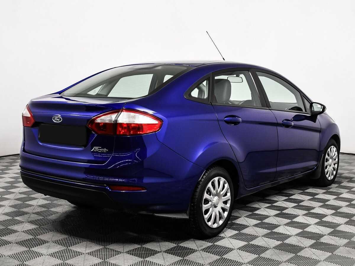 Ford Fiesta с пробегом — 2015 год. Фото: #4