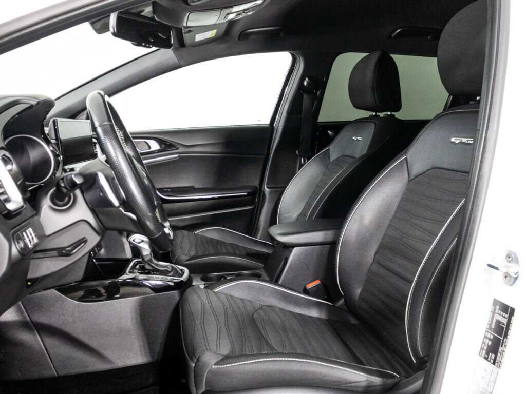 Kia Ceed с пробегом — 2021 год. Фото: #20