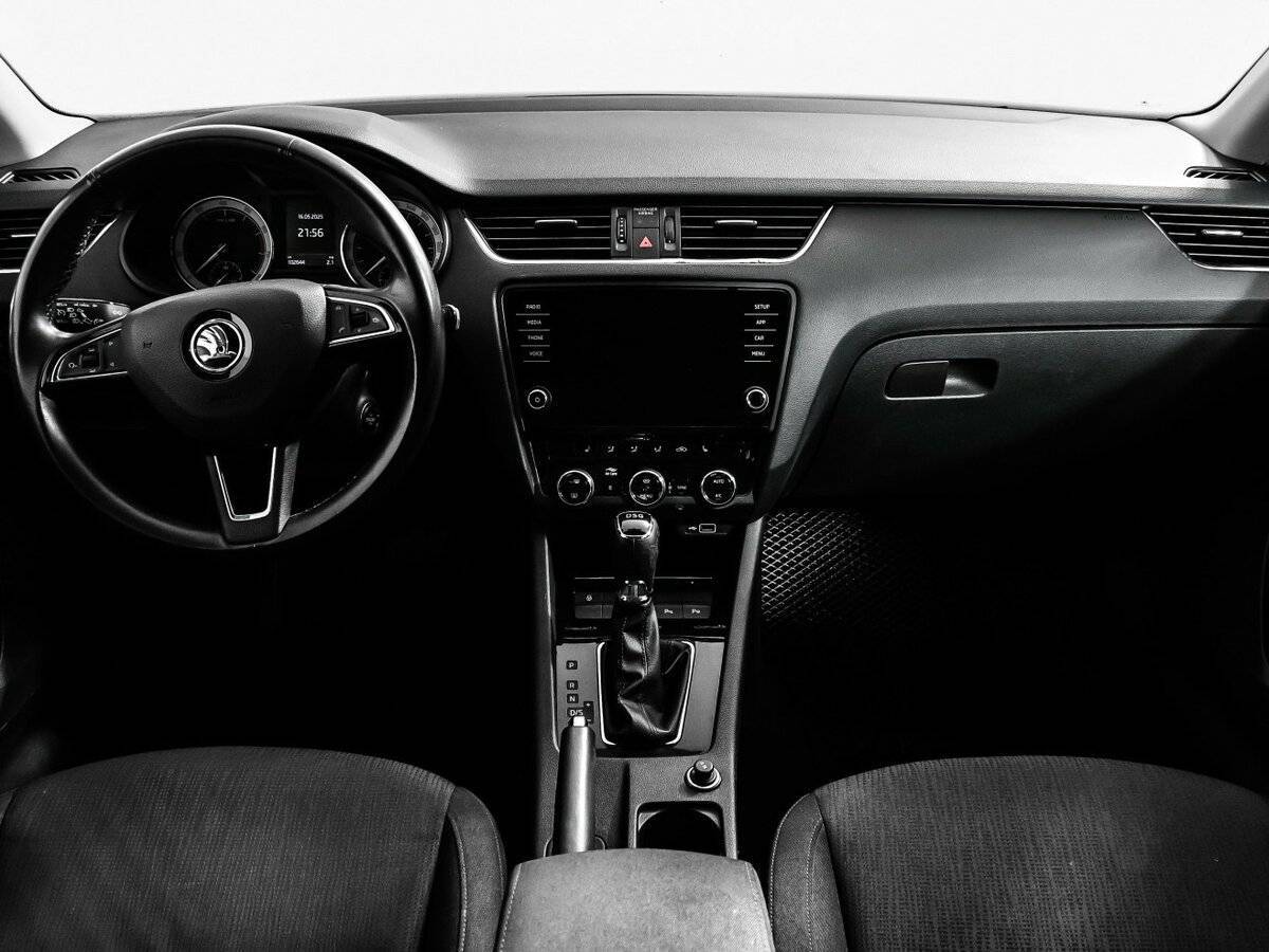 Skoda Octavia с пробегом — 2018 год. Фото: #10