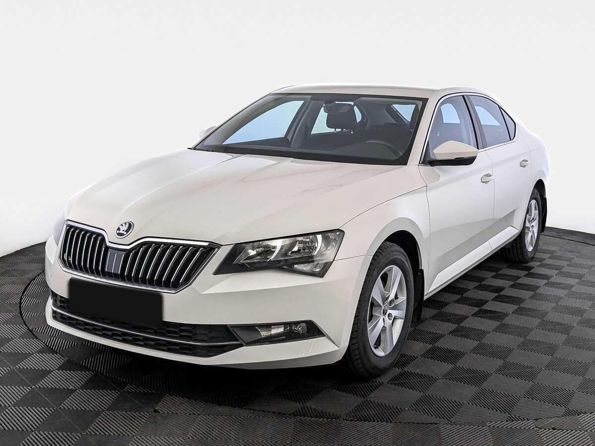Skoda Superb с пробегом — 2017 год. Фото: #0
