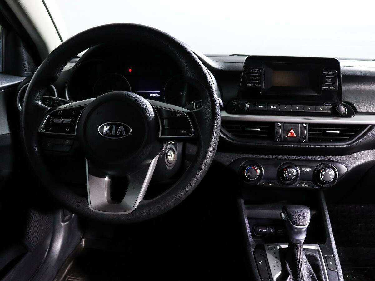 Kia Cerato с пробегом — 2019 год. Фото: #9