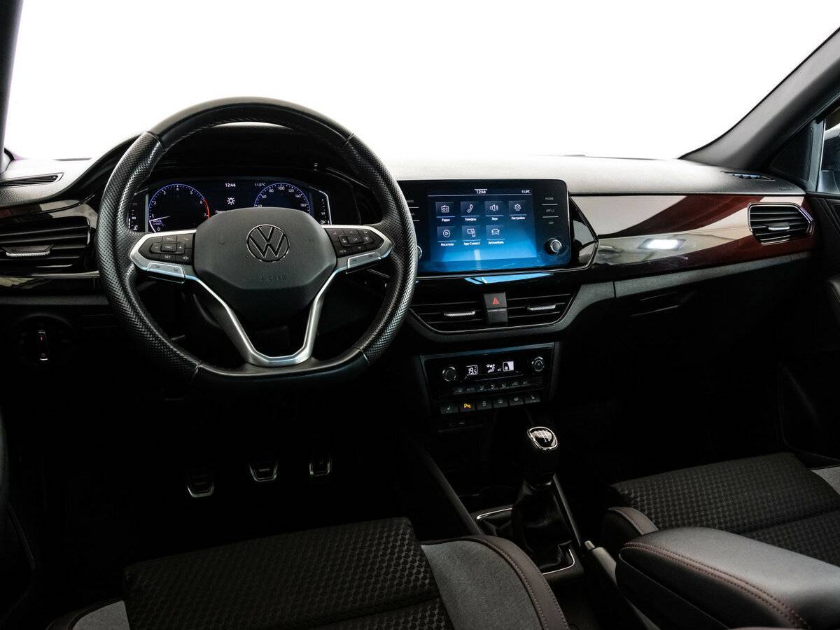 Volkswagen Polo с пробегом — 2021 год. Фото: #8