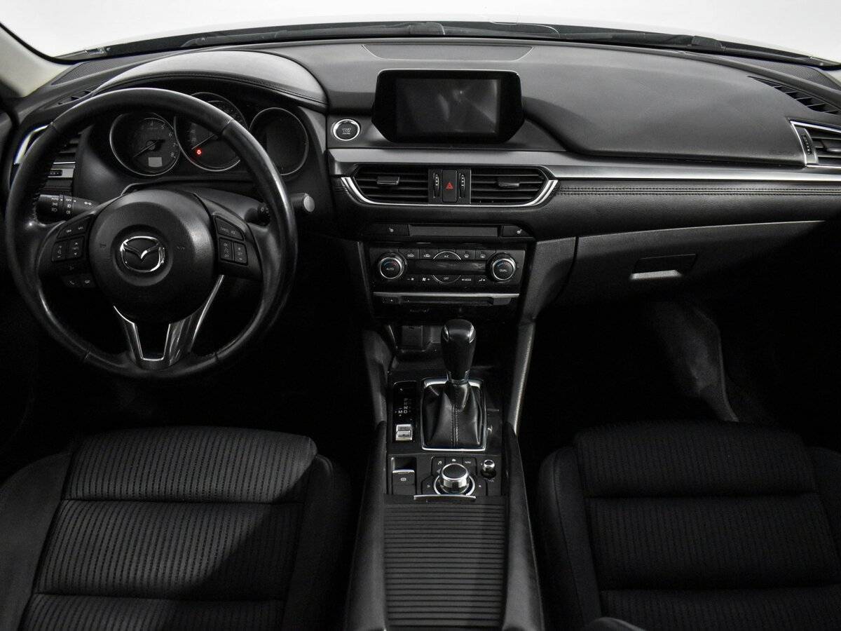 Mazda 6 с пробегом — 2016 год. Фото: #13