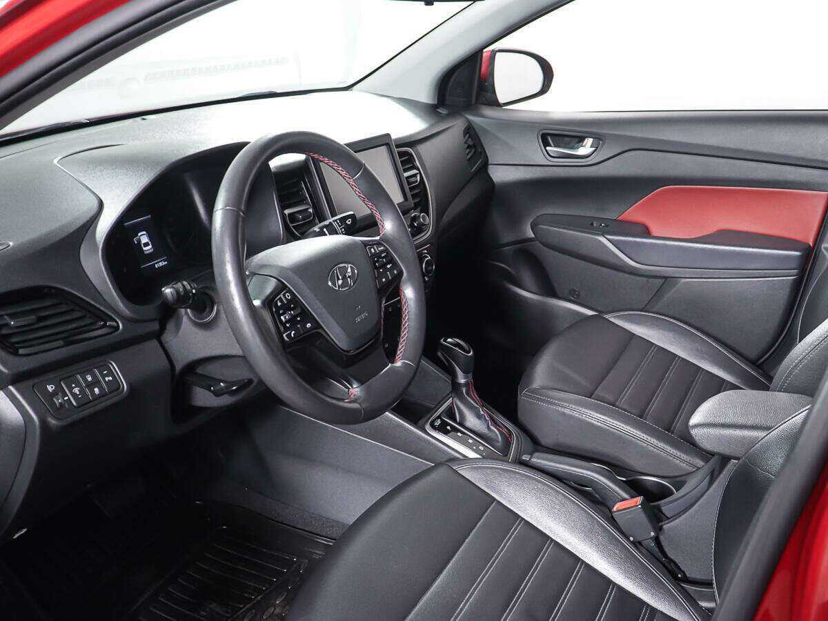 Hyundai Solaris с пробегом — 2020 год. Фото: #12