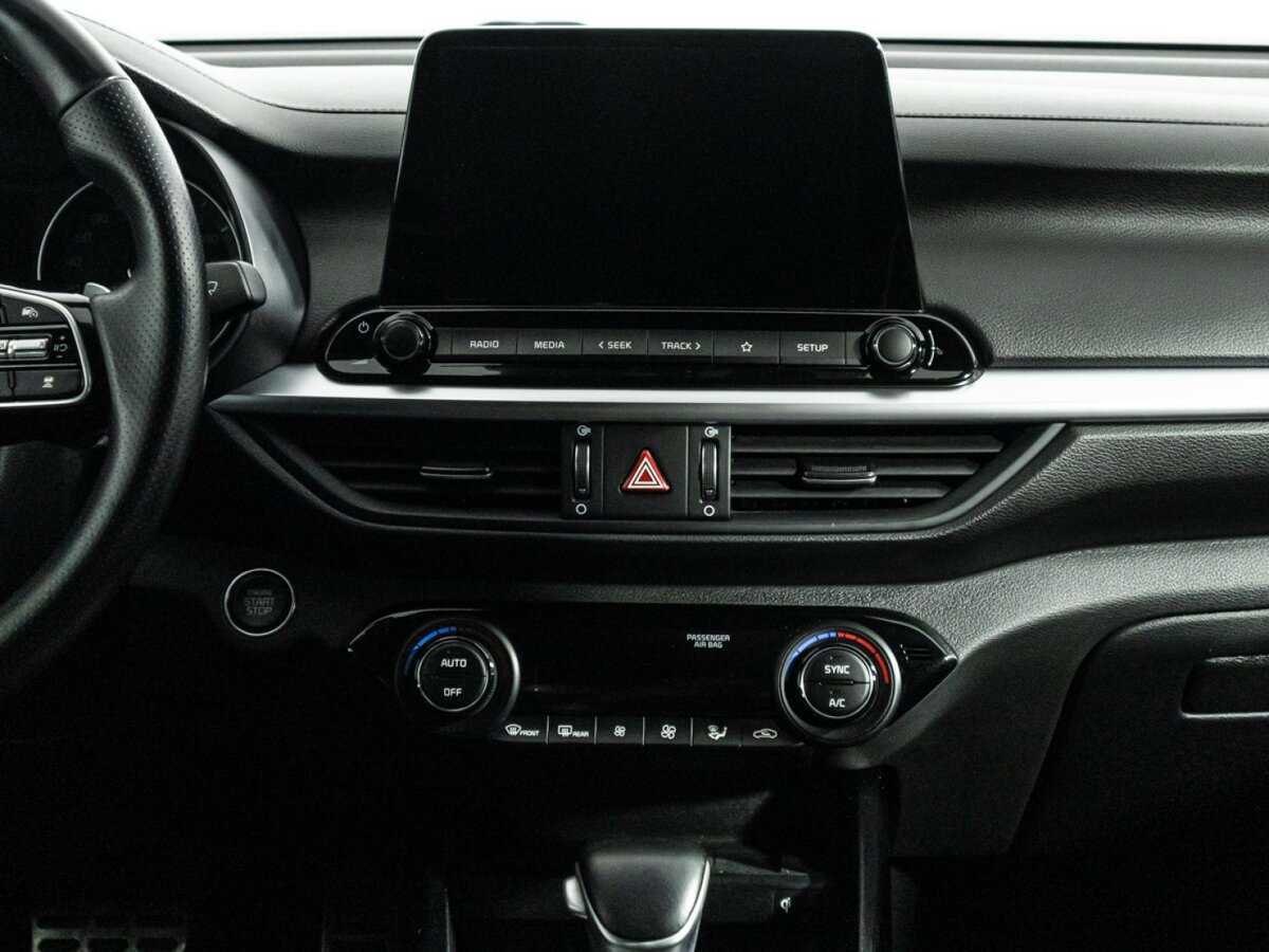 Kia Cerato с пробегом — 2021 год. Фото: #13