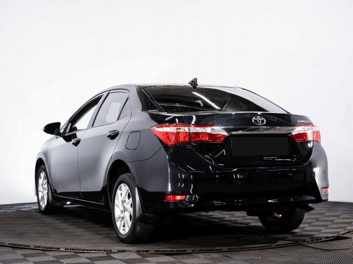 Toyota Corolla с пробегом — 2017 год. Фото: #3