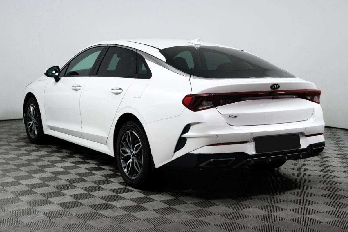 Kia K5 с пробегом — 2021 год. Фото: #6