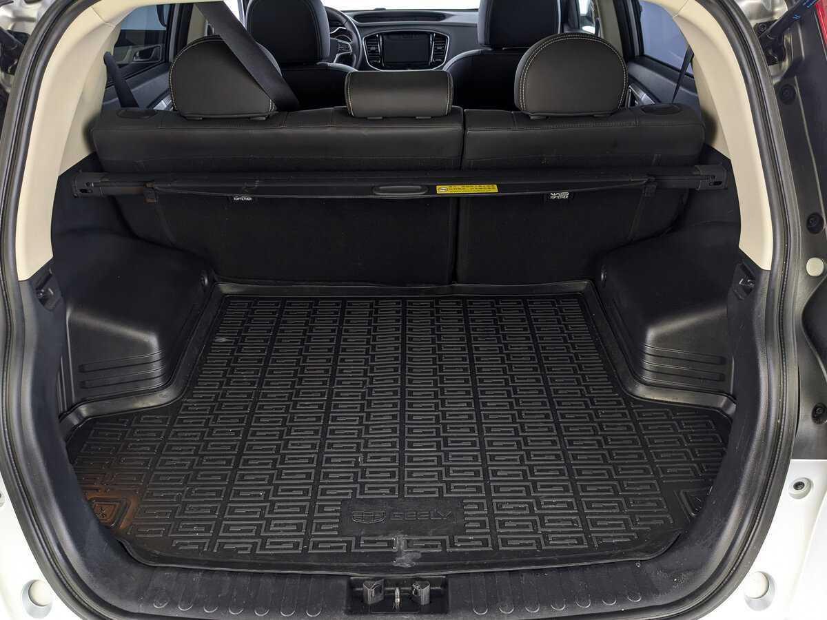 Geely Emgrand X7 с пробегом — 2020 год. Фото: #9