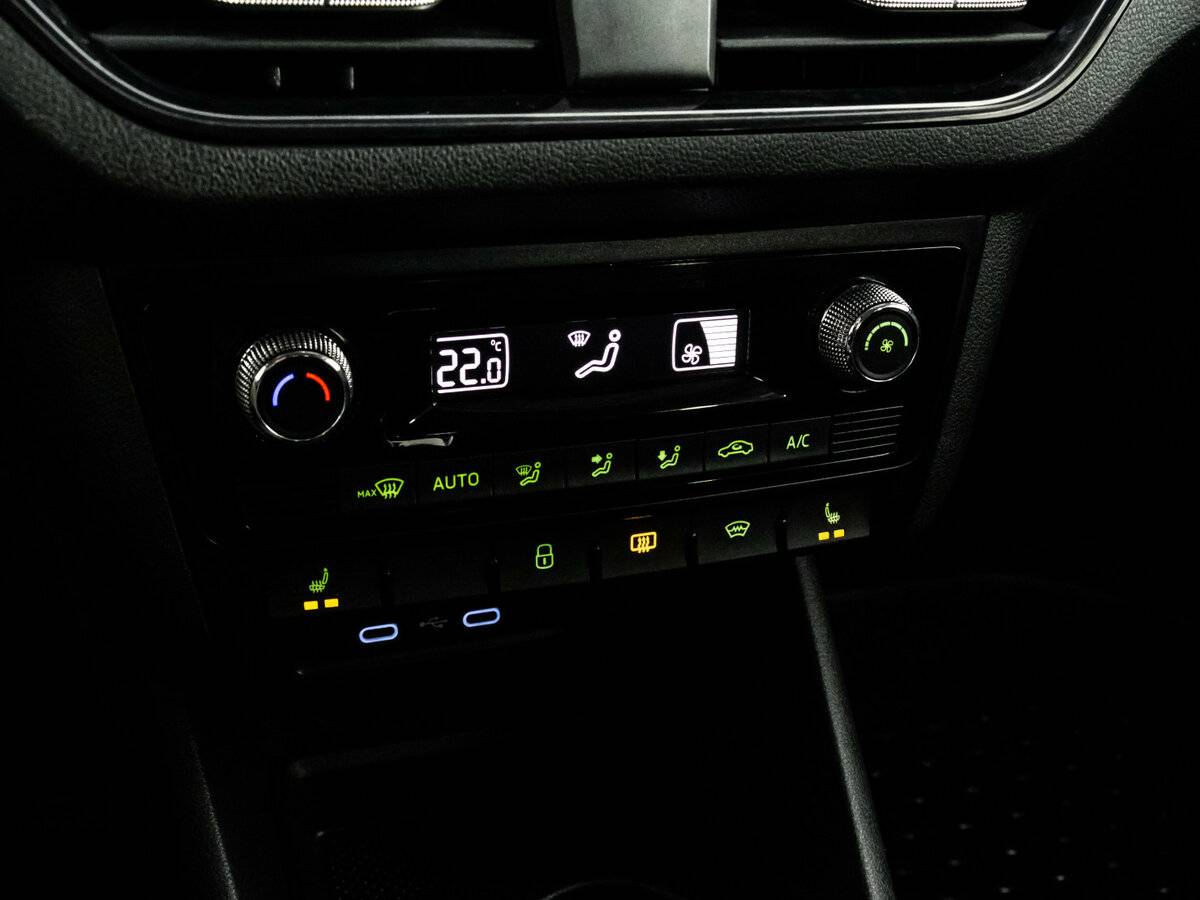 Skoda Rapid с пробегом — 2020 год. Фото: #11