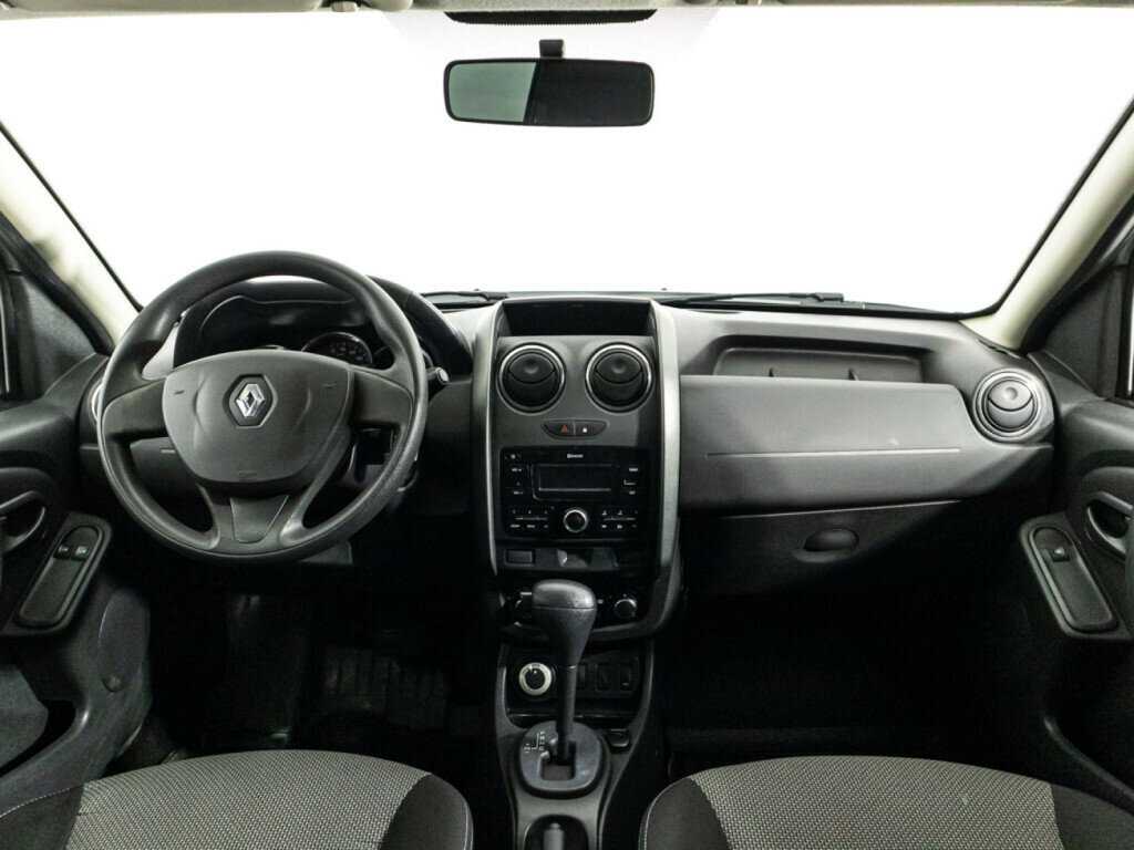 Renault Duster с пробегом — 2017 год. Фото: #12