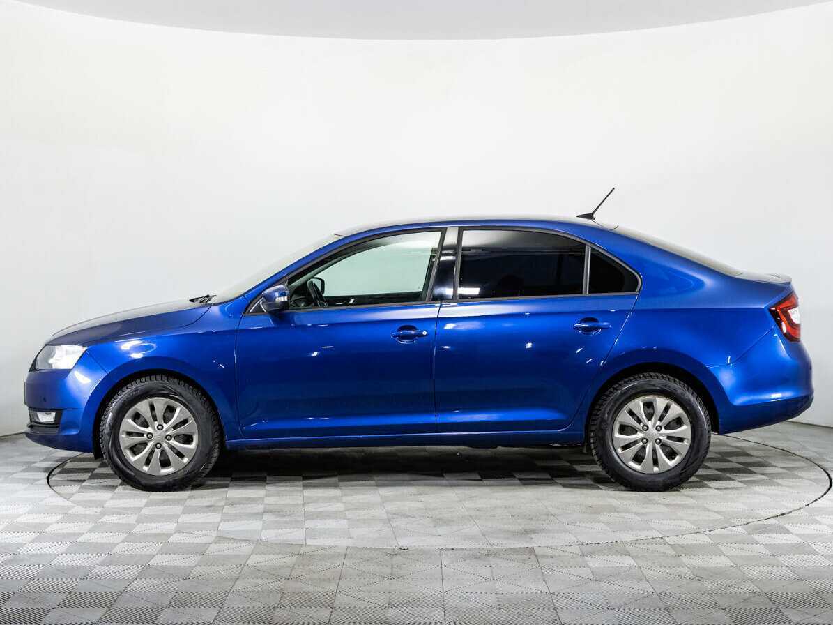 Skoda Rapid с пробегом — 2017 год. Фото: #7