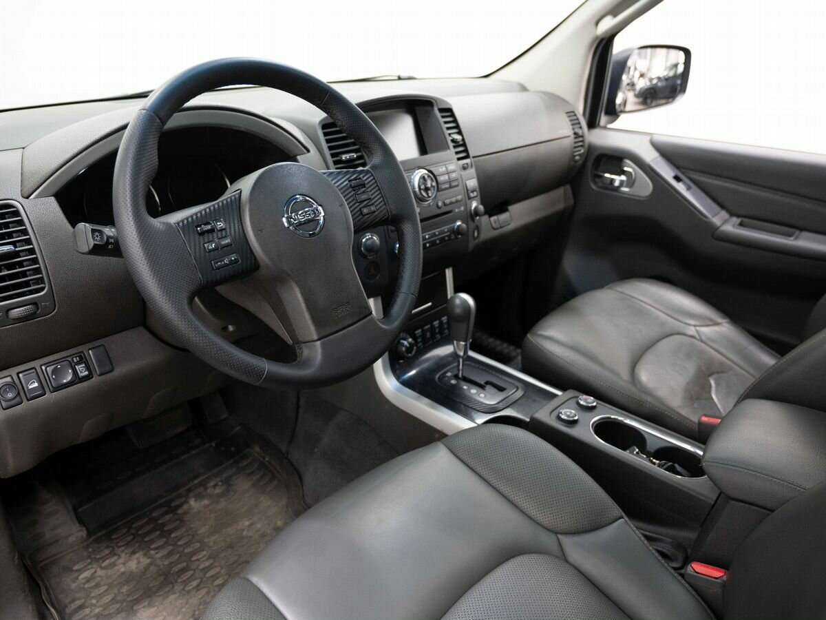 Nissan Pathfinder с пробегом — 2013 год. Фото: #6