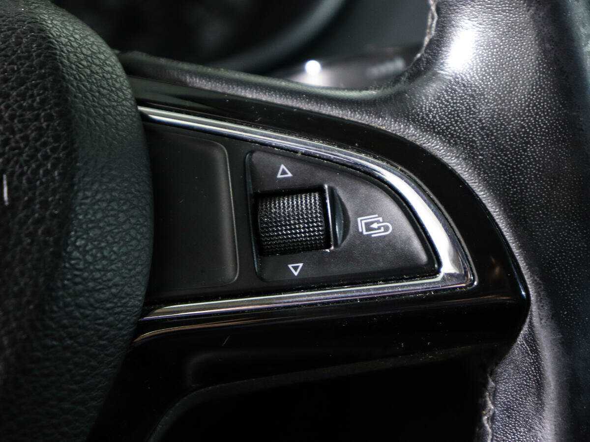 Skoda Octavia с пробегом — 2013 год. Фото: #16