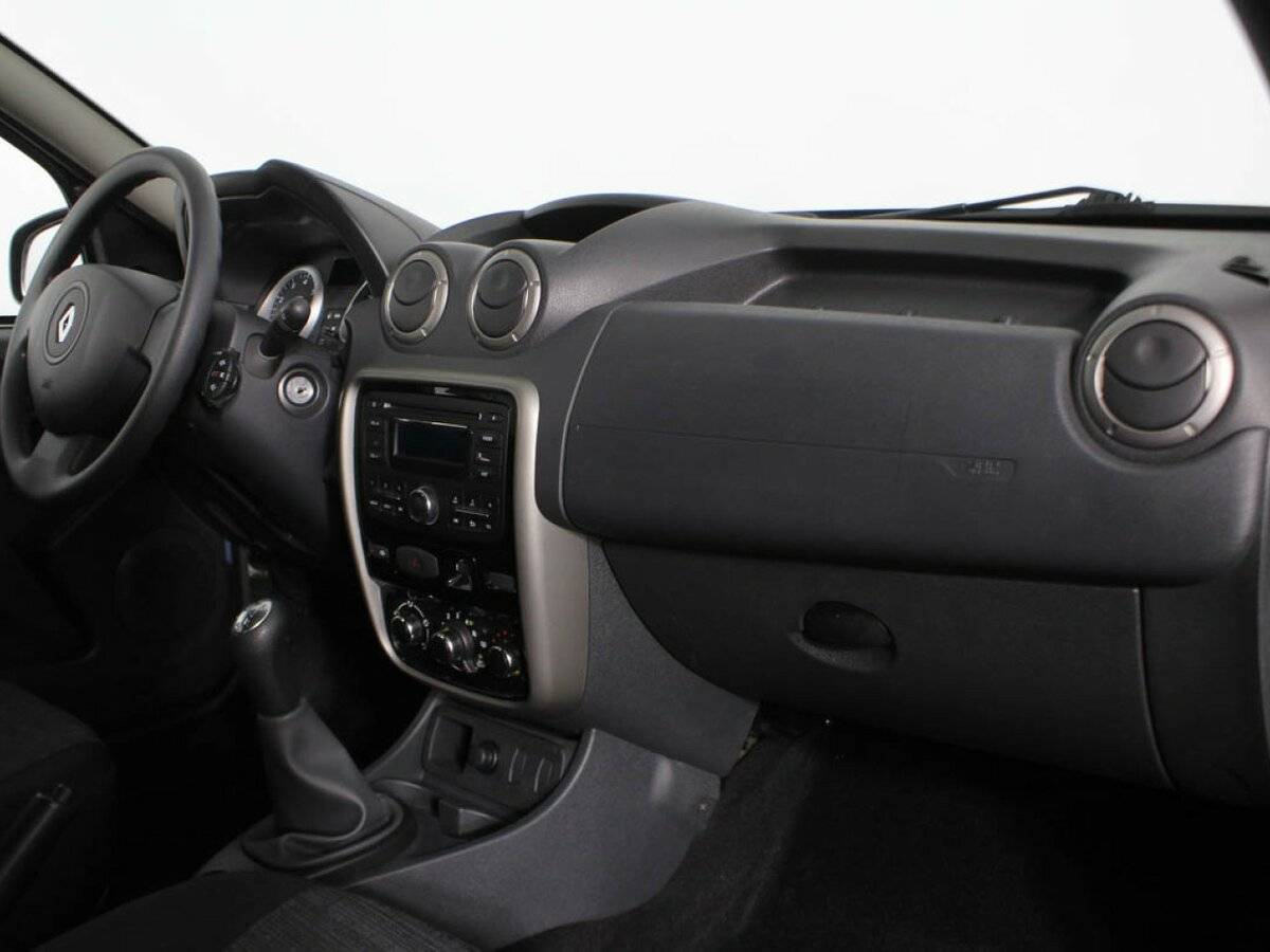 Renault Duster с пробегом — 2015 год. Фото: #5