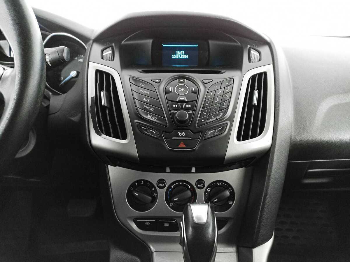Ford Focus с пробегом — 2014 год. Фото: #12