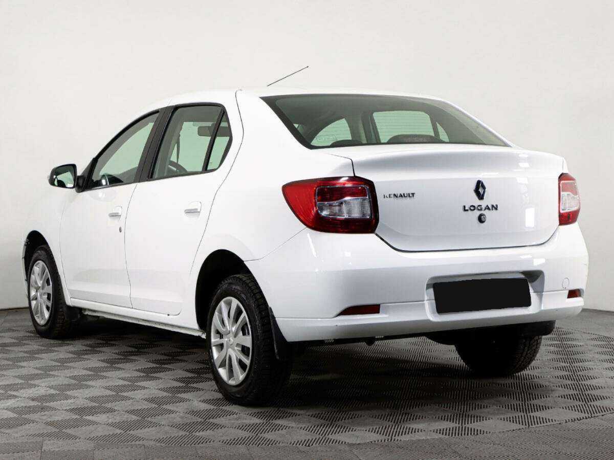 Renault Logan с пробегом — 2017 год. Фото: #6
