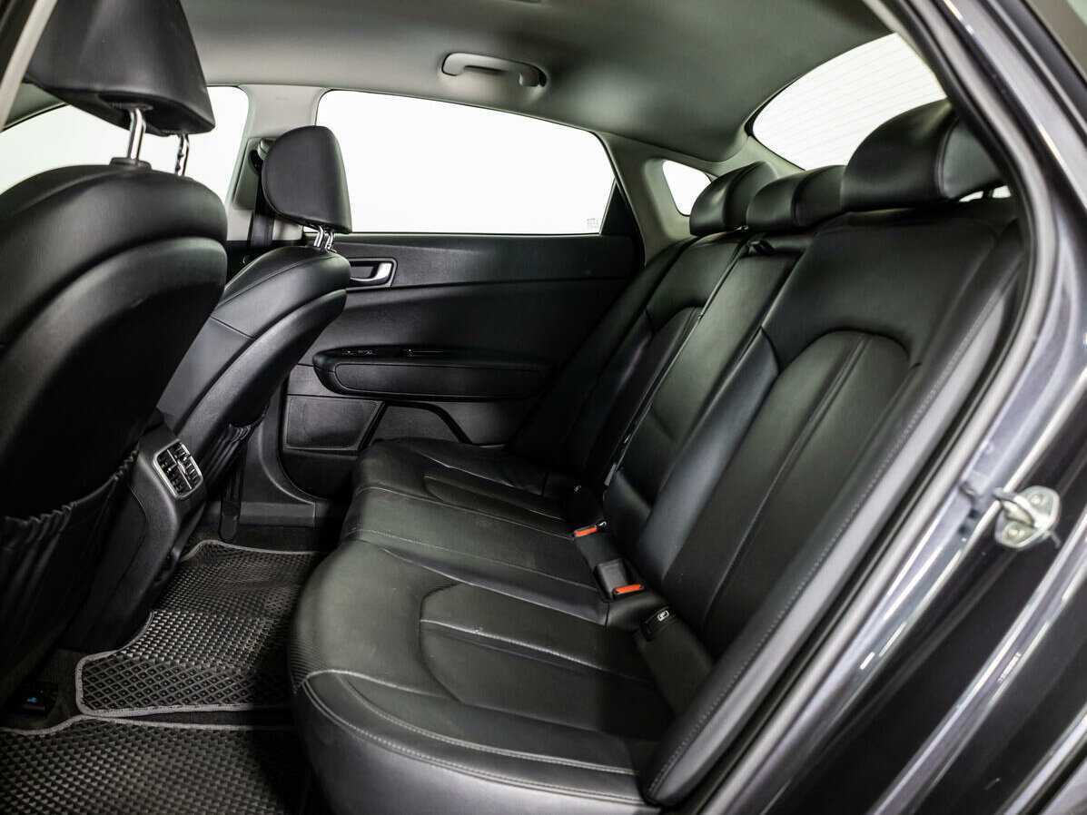 Kia Optima с пробегом — 2019 год. Фото: #9
