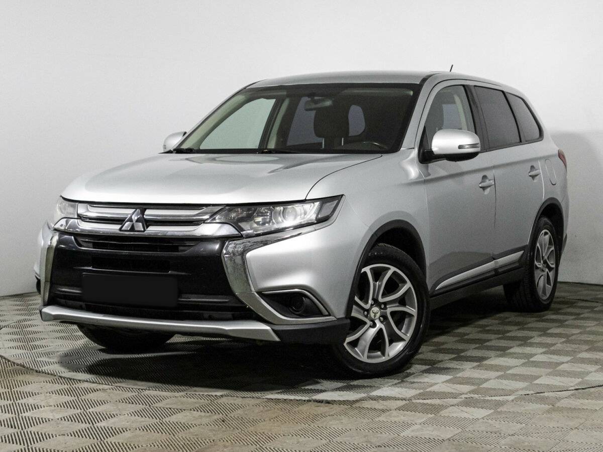 Mitsubishi Outlander с пробегом — 2016 год. Посмотреть фото